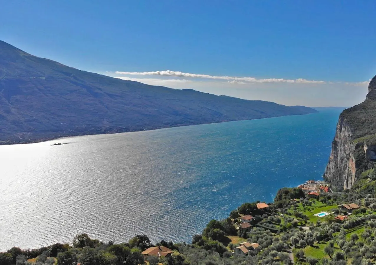 Tremosine La Quiete Barbara Apartment Terrace Lake View